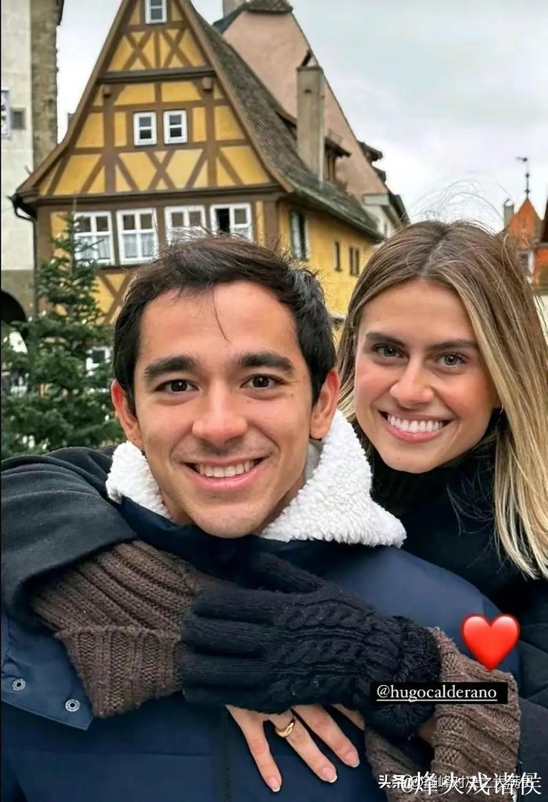 雨果女友换衣服！小两口一起秀身材，球迷饱眼福，巴西人果然奔放